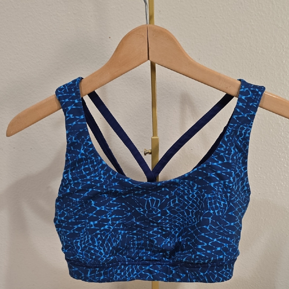 💙 Lululemon Athletica Blue Patterned Sports Bra